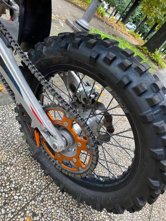 KTM EXC 450 F Six Days (2023) (2)