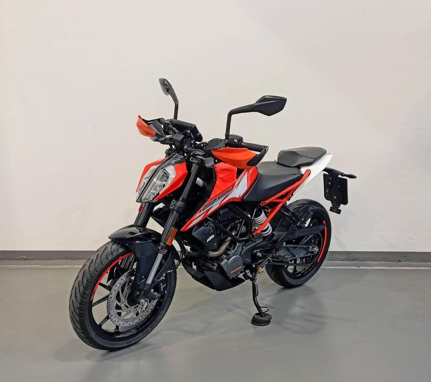 KTM 125 Duke ABS (2017 - 20) (2)