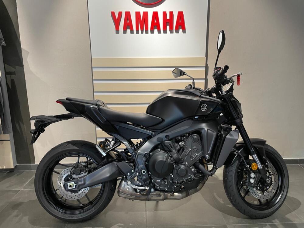 Yamaha MT-09 Y-AMT (2024 - 25)