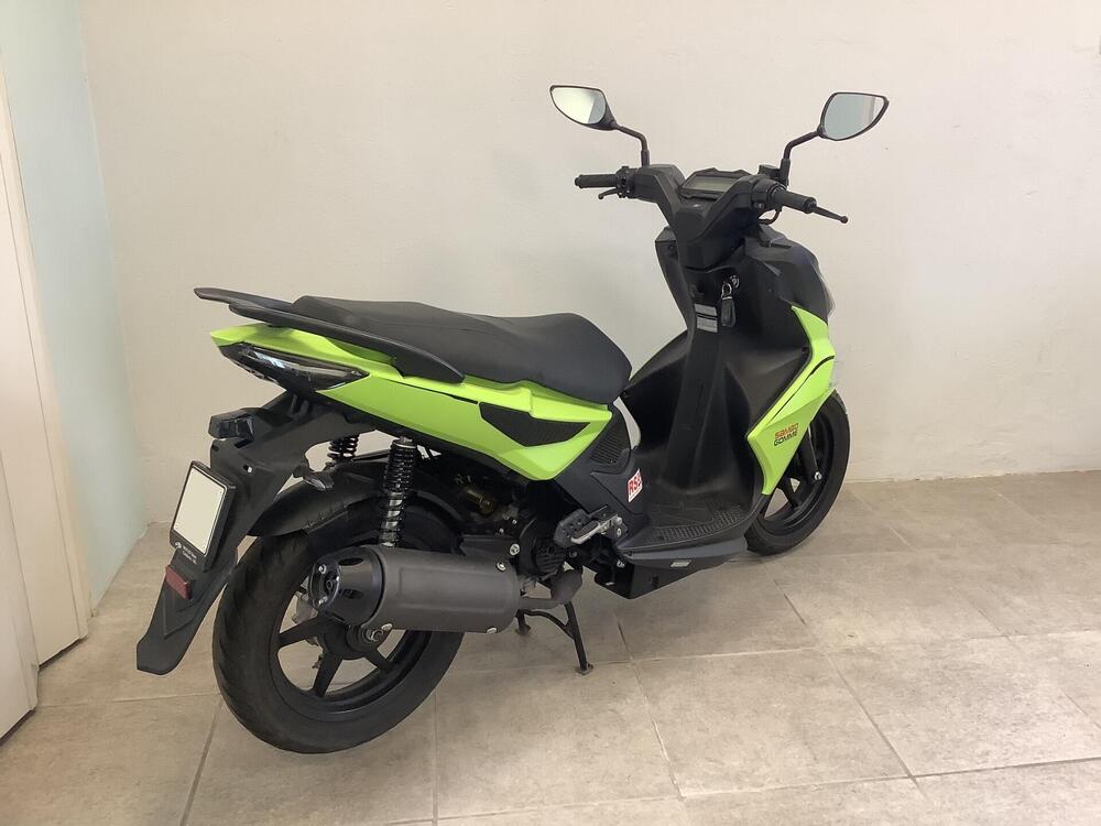 Kymco Super 8 50 R (2022 - 24) (3)