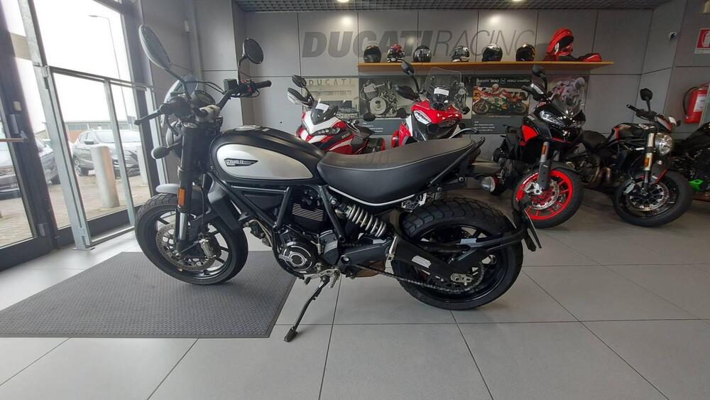 Ducati Scrambler 800 Icon (2021 - 22) (5)