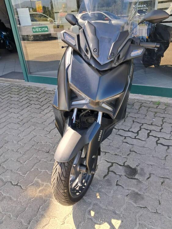 Yamaha X-Max 300 Tech Max (2021 - 24) (3)