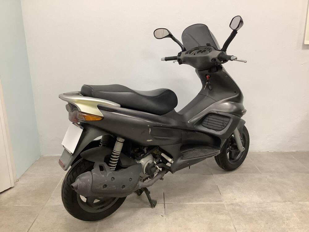 Gilera Runner 200 VXR (2002 - 05) (3)