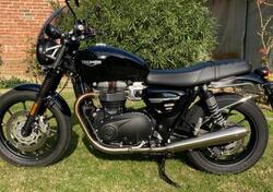 Triumph Street Twin 900 (2021 - 22) usata