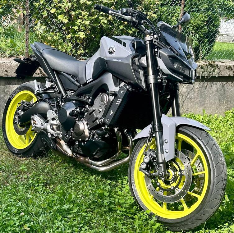 Yamaha MT-09 (2017 - 20) (3)