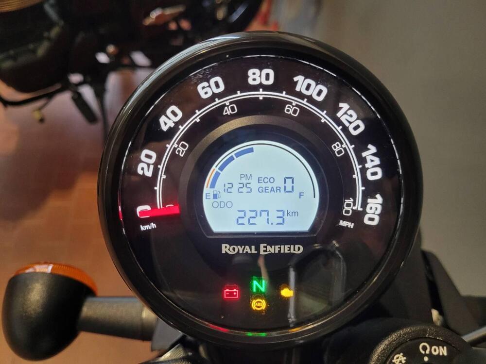 Royal Enfield HNTR 350 (2022 - 24) (4)