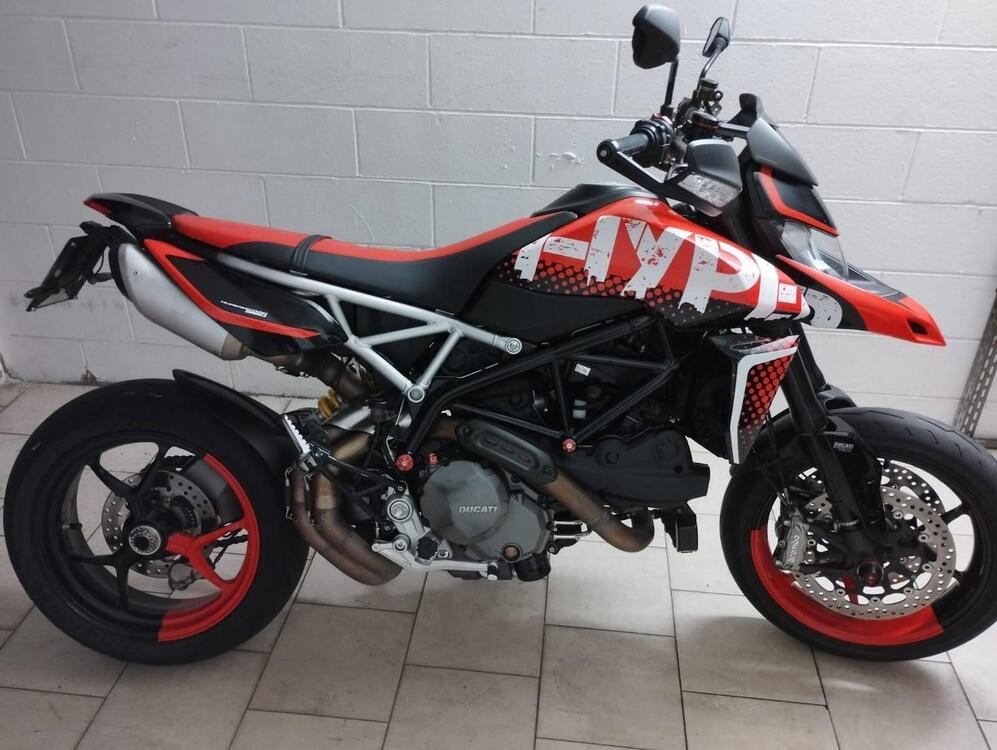 Ducati Hypermotard 950 RVE (2020) (2)