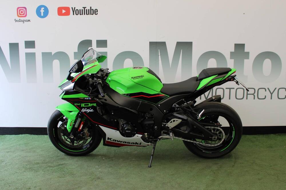 Kawasaki Ninja 1000 ZX-10R (2021 - 25) (4)