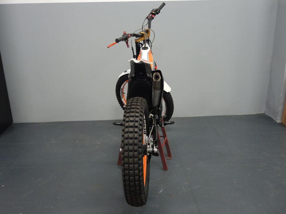 Montesa Cota 4RT 301 Race Replica (2022 - 24) (4)