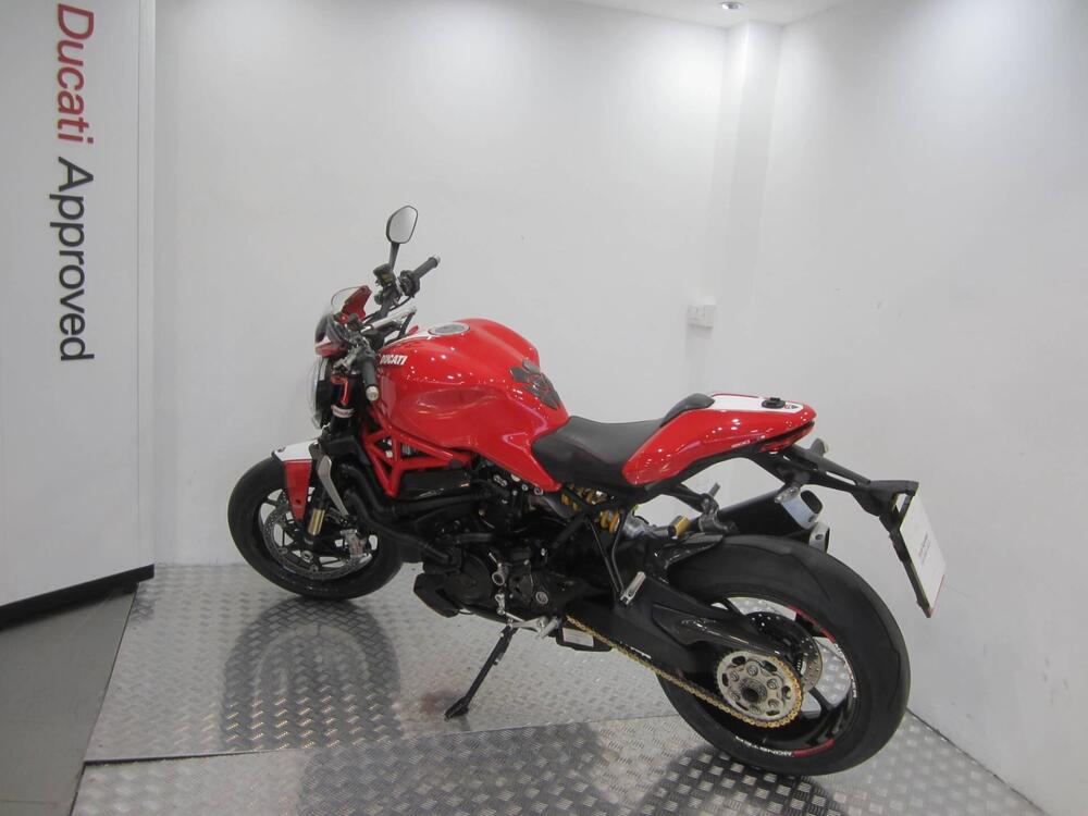 Ducati Monster 1200 R (2016 - 19) (3)