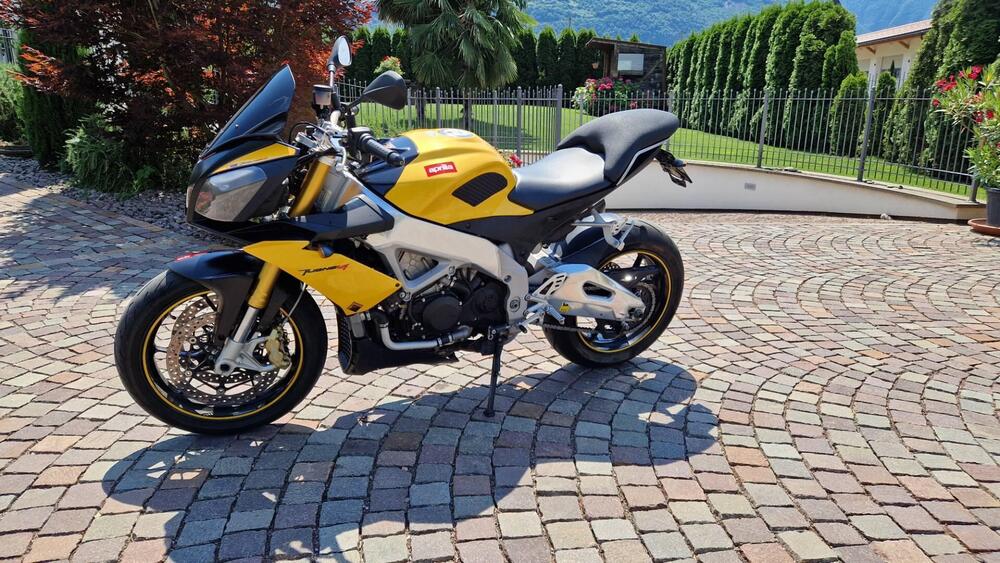 Aprilia Tuono V4 R APRC ABS (2013 - 15) (2)