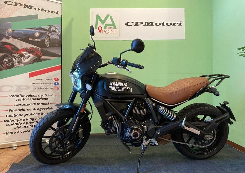 Vendo Ducati Scrambler 800 Icon Dark (2021 - 22) usata a