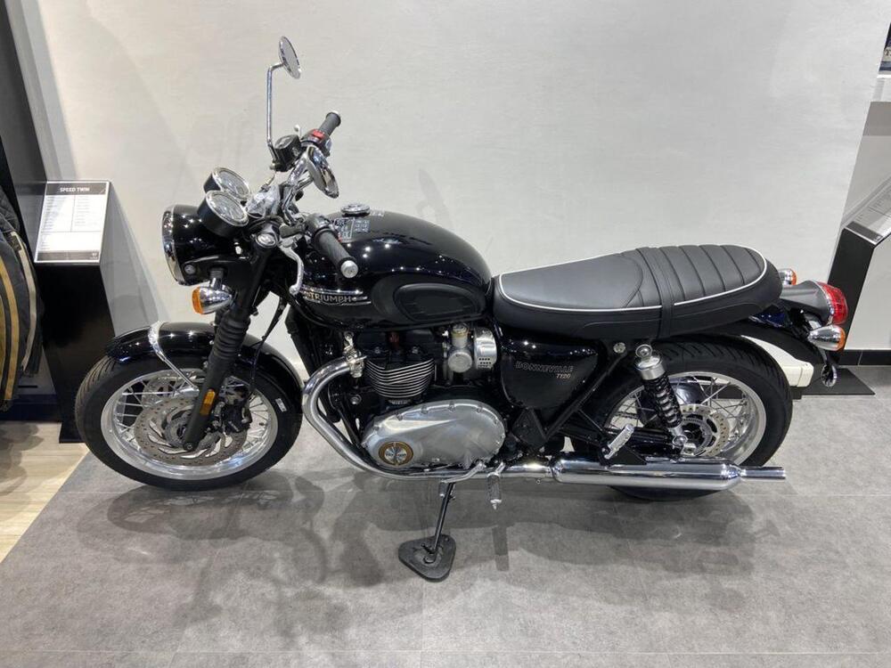 Triumph Bonneville T120 (2021 - 24) (2)