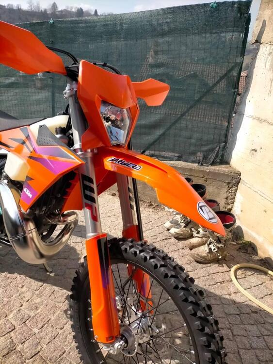 KTM EXC 300 TBI (2024) (2)