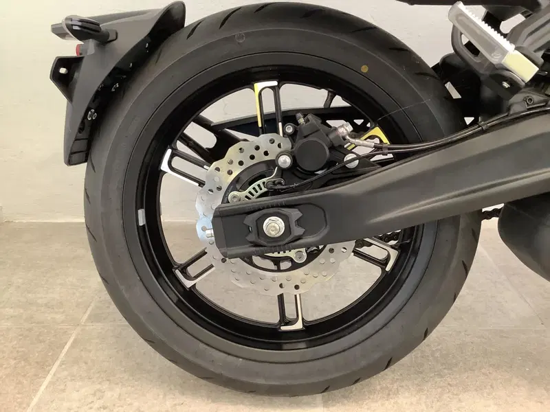 Voge Trofeo 350AC (2022 - 26) (5)