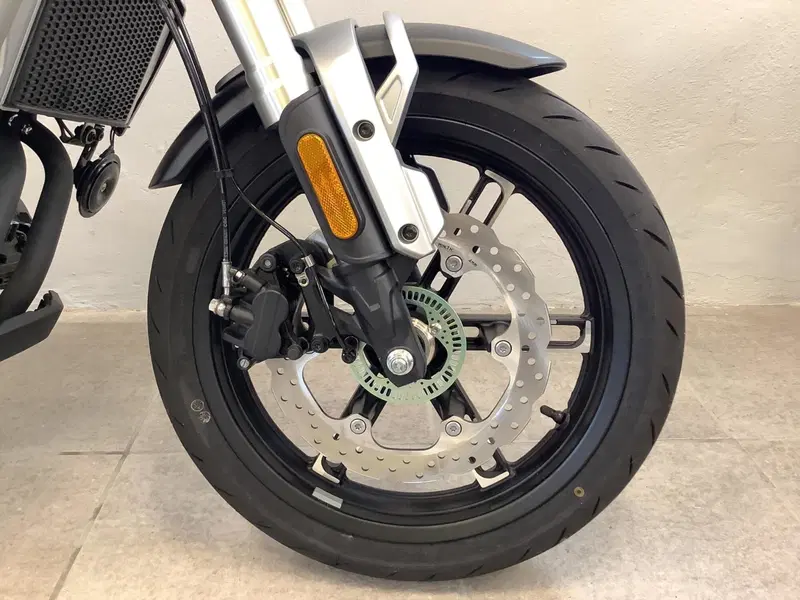 Voge Trofeo 350AC (2022 - 26) (8)