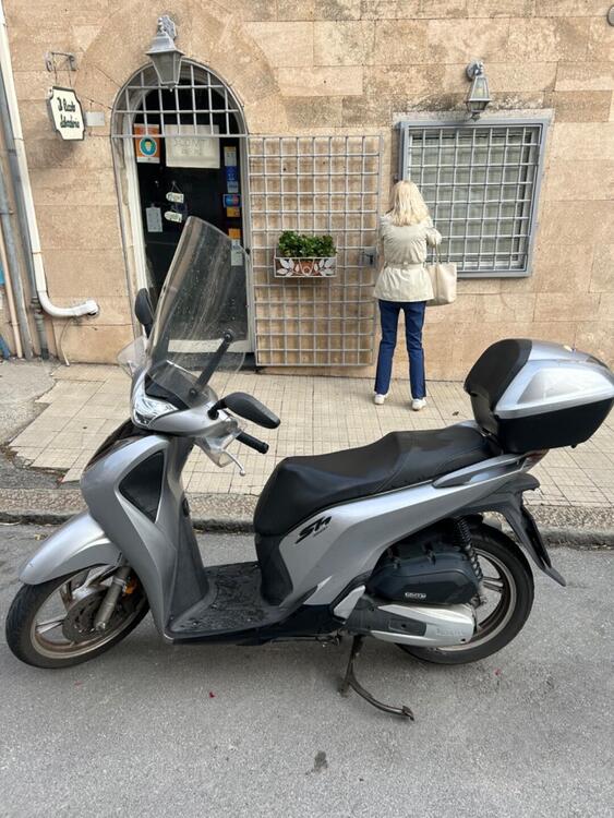 Honda SH 150 i (2017 - 19) (2)