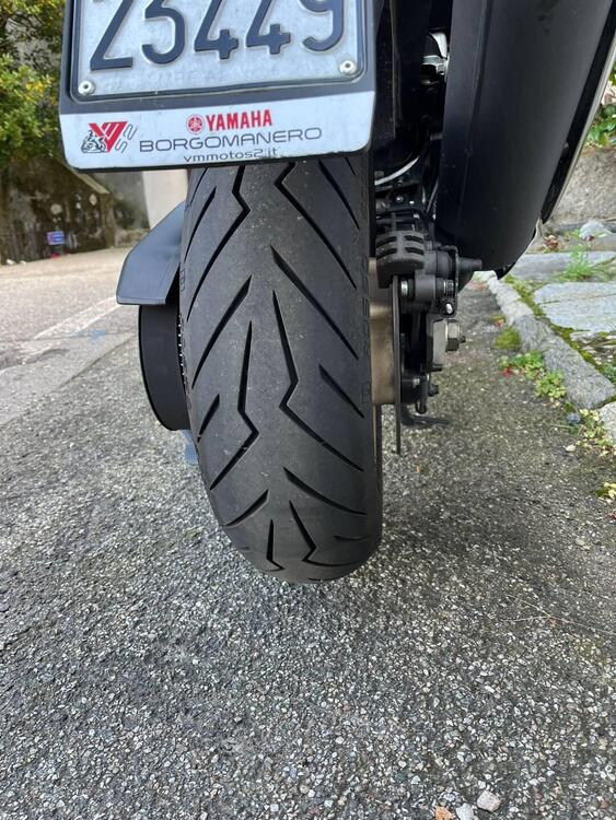 Yamaha T-Max 530 ABS (2015 - 17) (4)