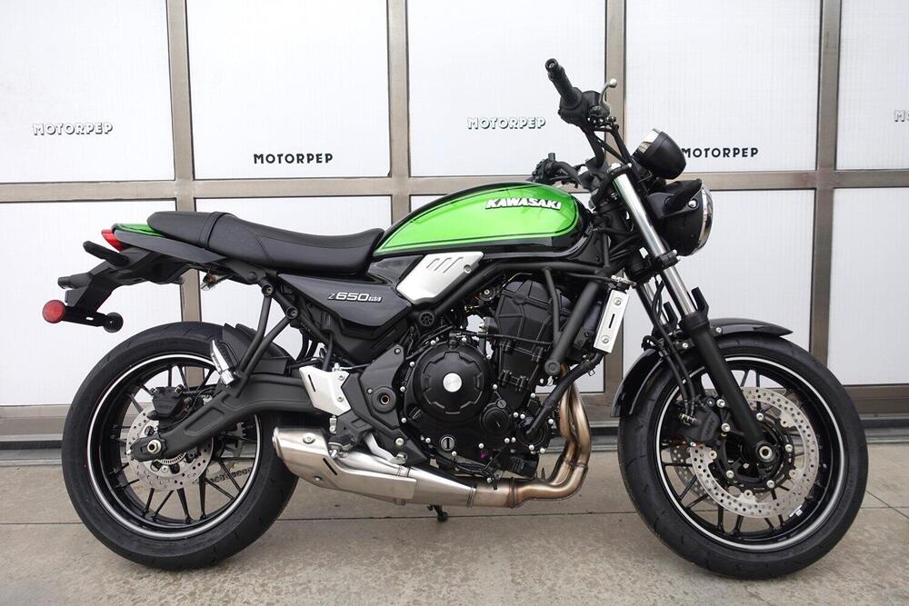 Kawasaki Z 650 RS (2022 - 25) (2)