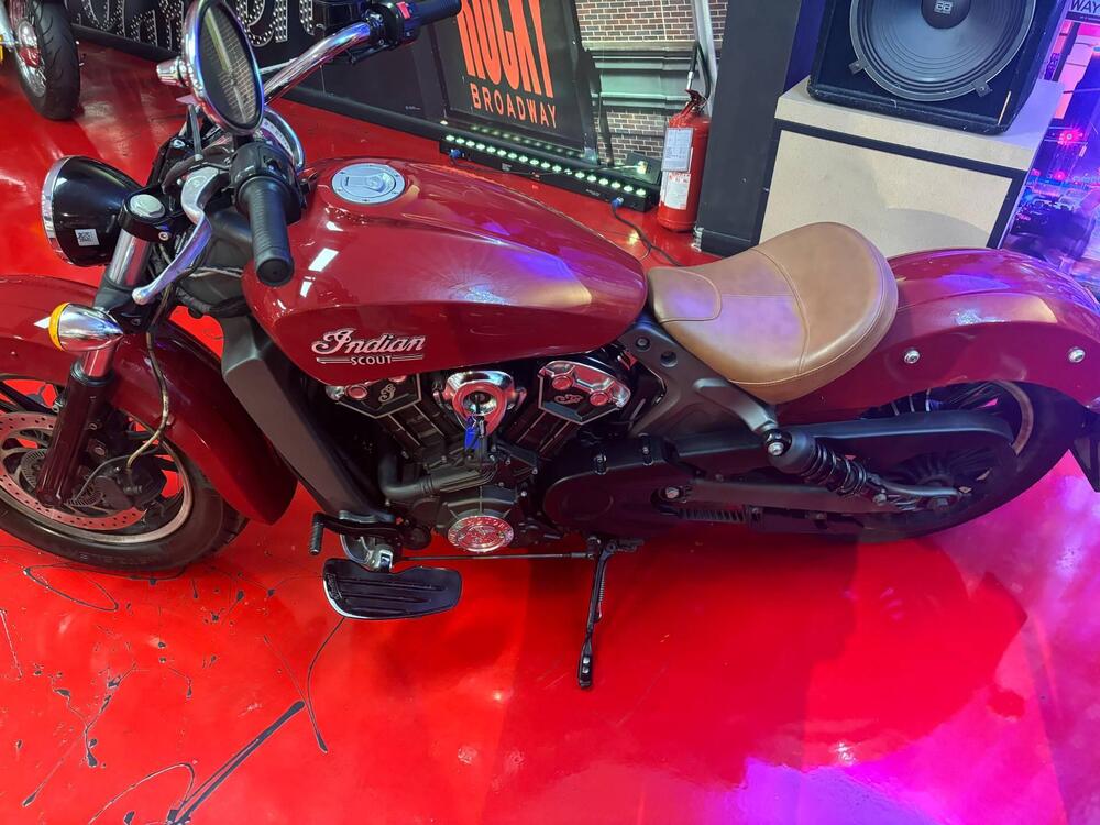 Indian Scout (2015 - 16) (2)