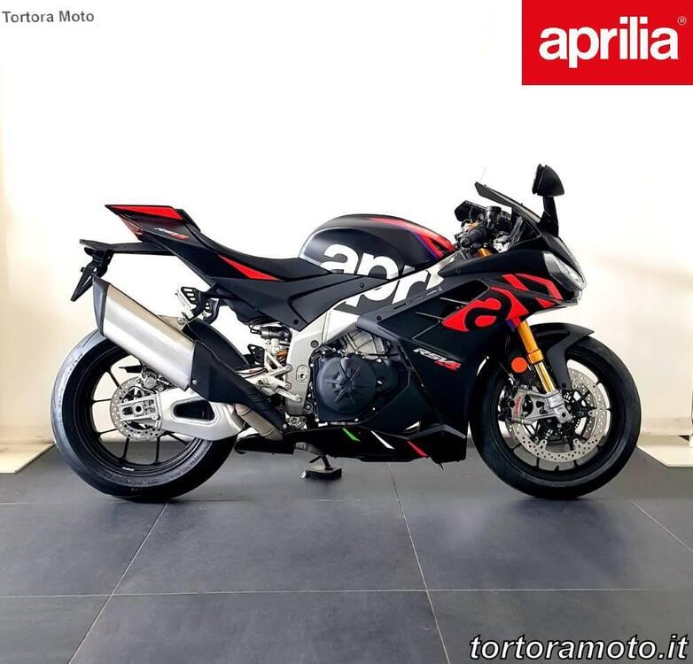 Aprilia RSV4 1100 Factory (2021 - 24) (2)