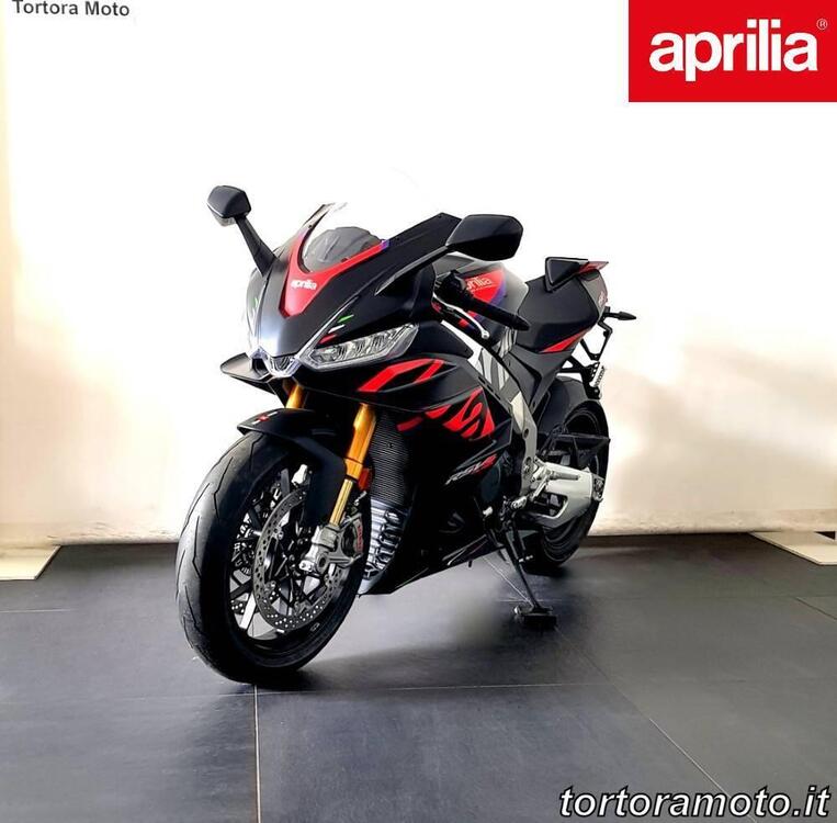 Aprilia RSV4 1100 Factory (2021 - 24) (3)