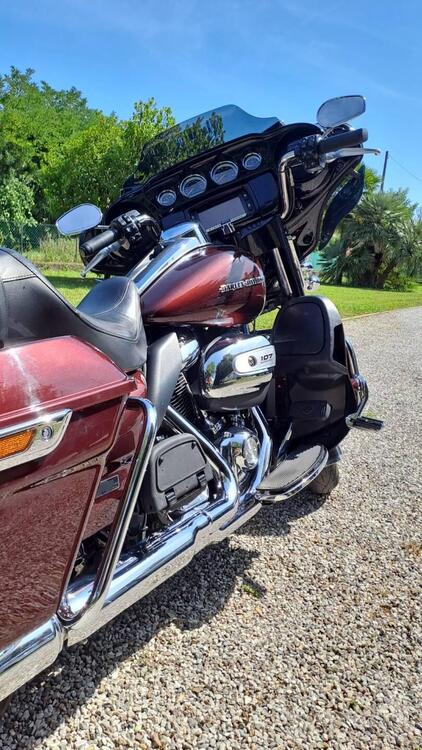 Harley-Davidson 107 Electra Glide Ultra Limited (2017 - 18) - FLHTK (5)