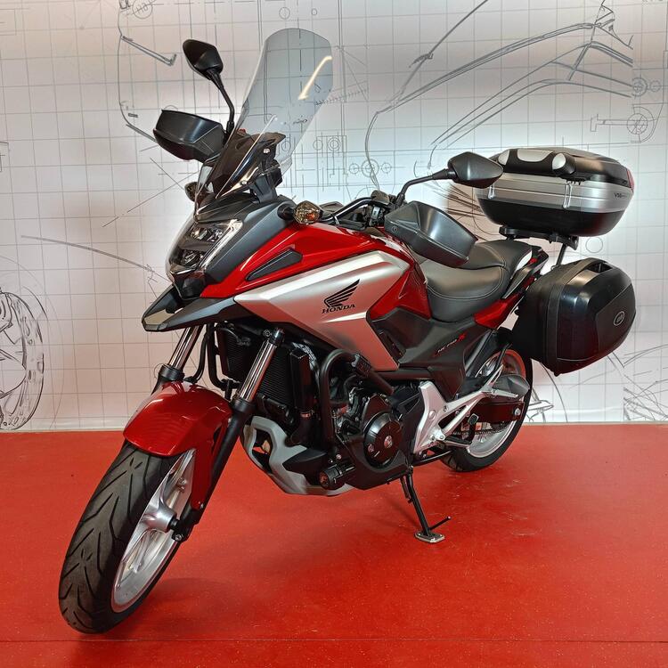 Honda NC 750 X DCT ABS Travel Edition (2016 -17) (4)