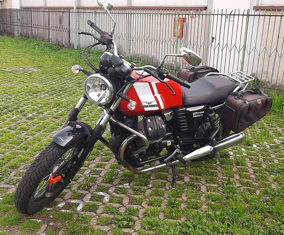 Moto Guzzi V7 II Special (2015 - 17) (2)