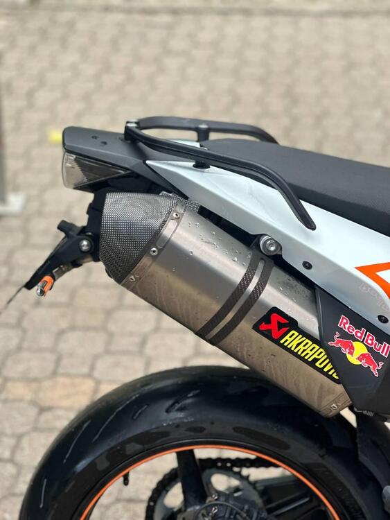 KTM 990 Supermoto R (2012 - 13) (4)