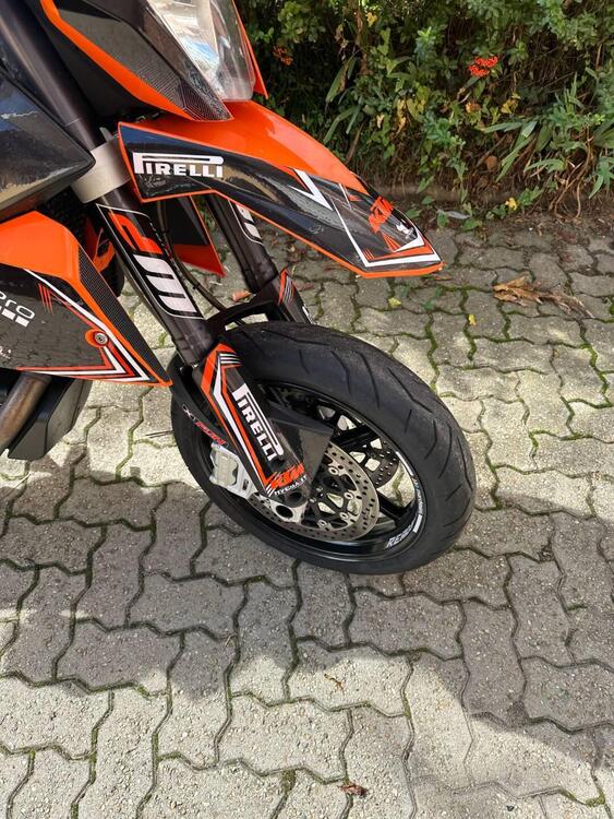 KTM 990 Supermoto (2007 - 08) (4)