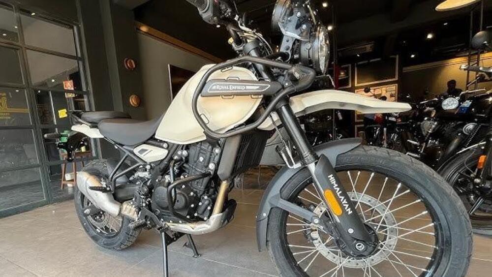 Royal Enfield Himalayan 450 (2024)