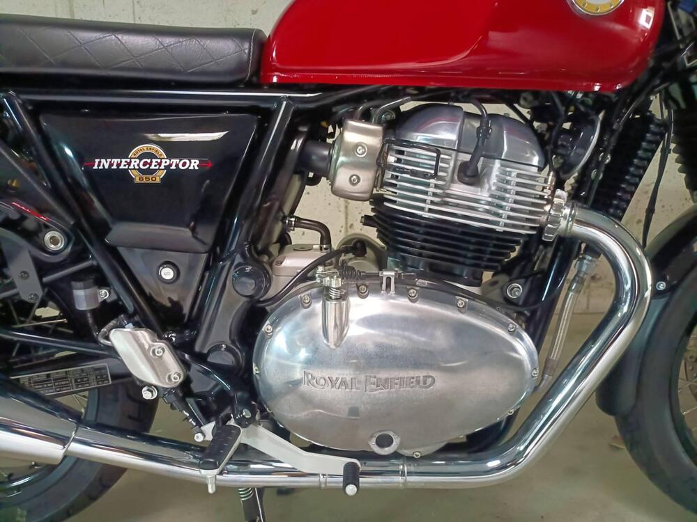 Royal Enfield Interceptor 650 (2021 - 24) (4)