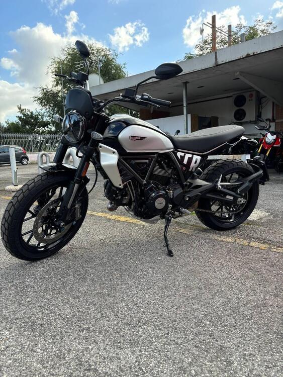 Ducati Scrambler 800 Icon (2023 - 24) (2)