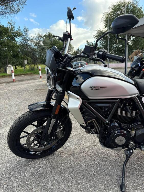 Ducati Scrambler 800 Icon (2023 - 24) (5)