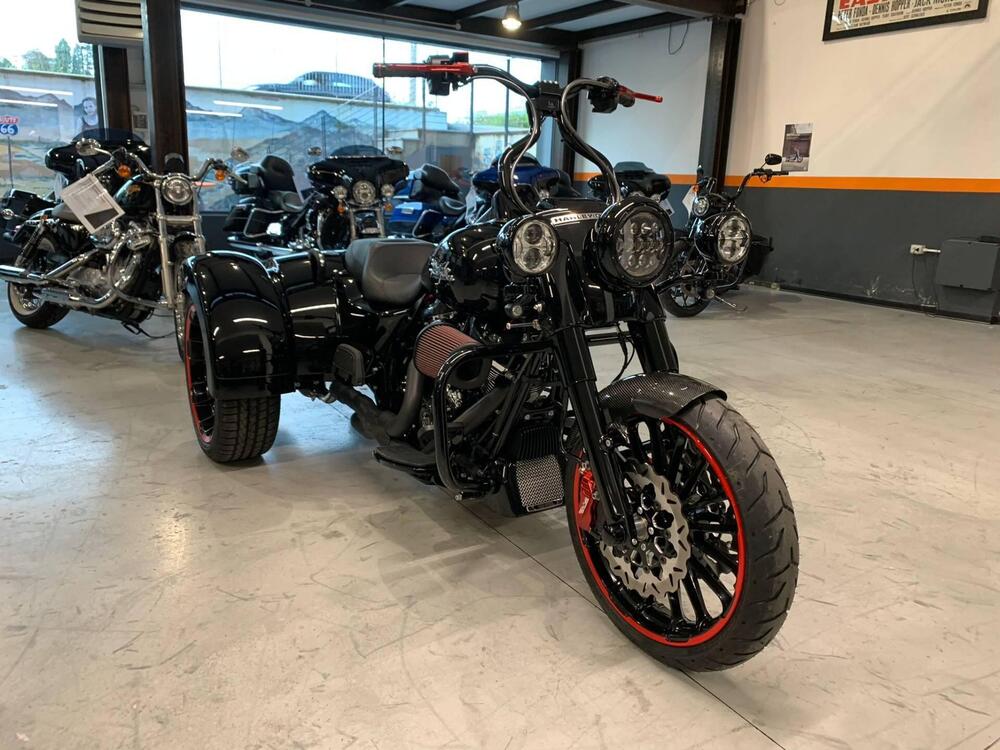 Harley-Davidson Freewheeler (2021 - 24) (2)