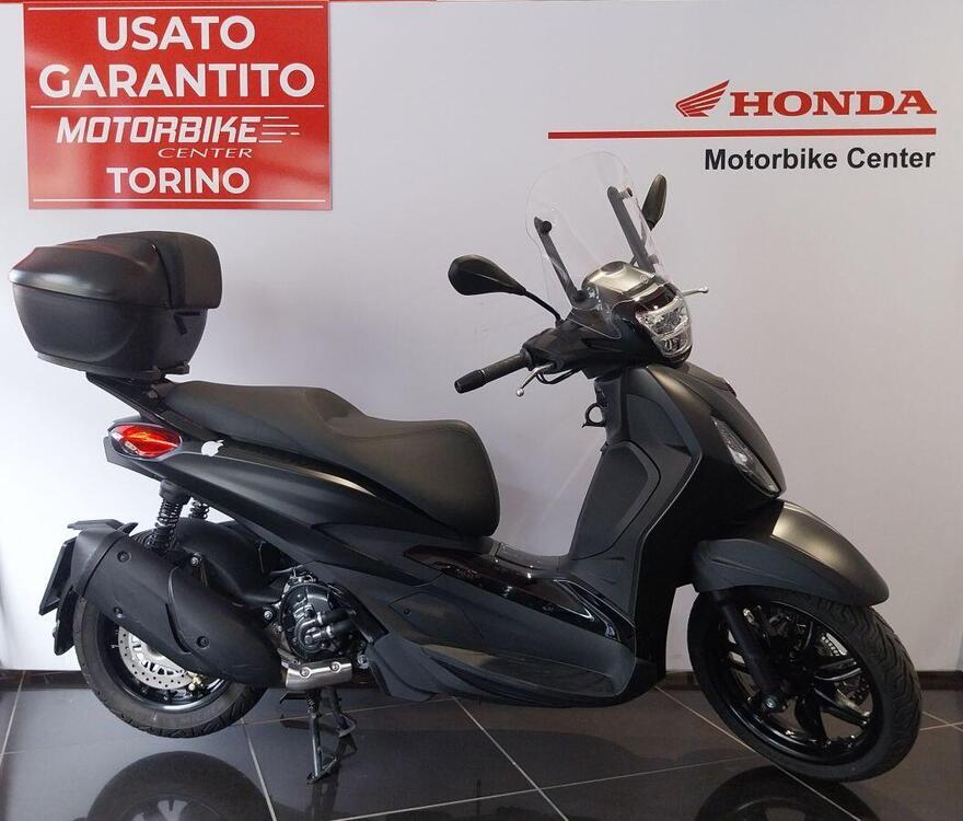 Piaggio Beverly 300 Hpe (2021) (2)