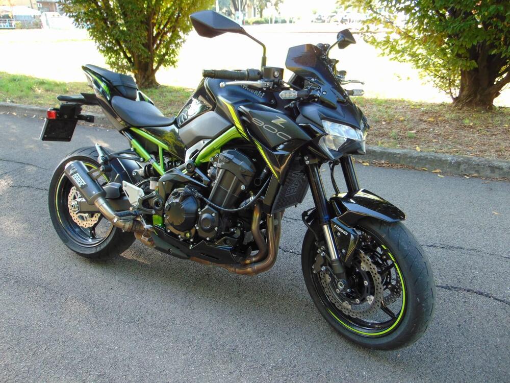 Kawasaki Z 900 (2021 - 24) (2)