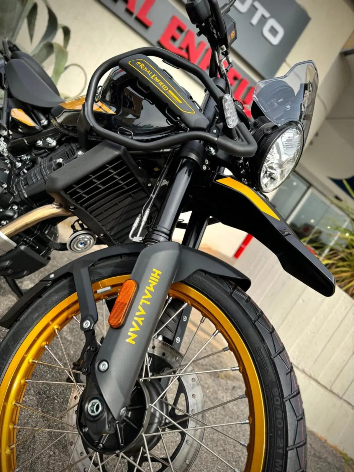 Royal Enfield Himalayan 450 (2024 - 26) (3)