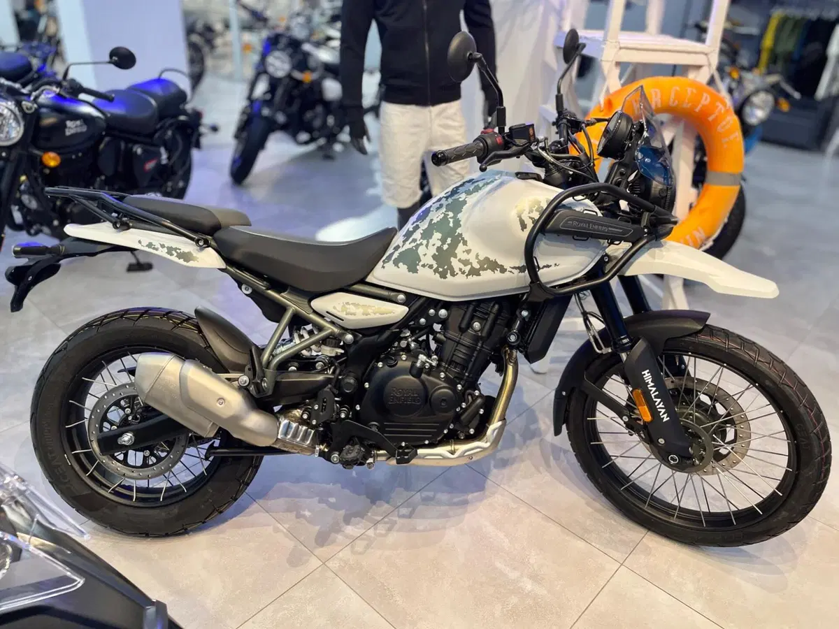 Royal Enfield Himalayan 450 (2024 - 26)