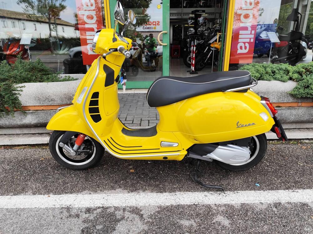 Vespa GTS 300 Super Hpe (2018 - 19)