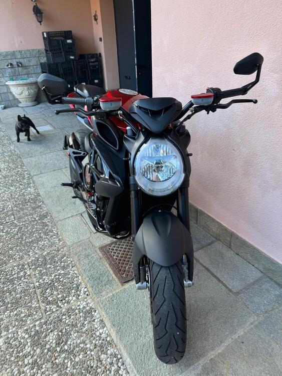 MV Agusta Brutale 800 (2020) (2)