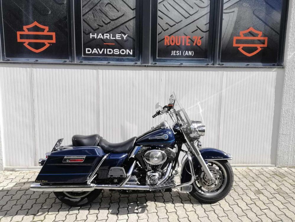 Harley-Davidson 1450 Road King (2005 - 06) - FLHRI