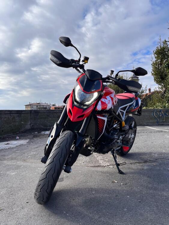 Ducati Hypermotard 950 RVE (2022 - 24) (2)