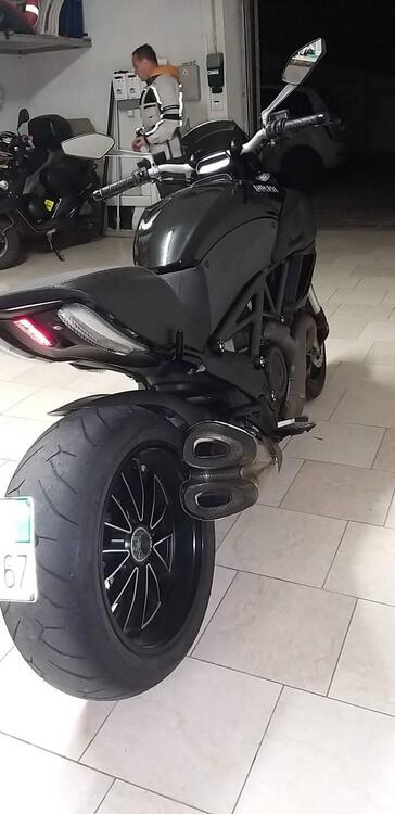 Ducati Diavel 1200 (2010 - 13) (4)