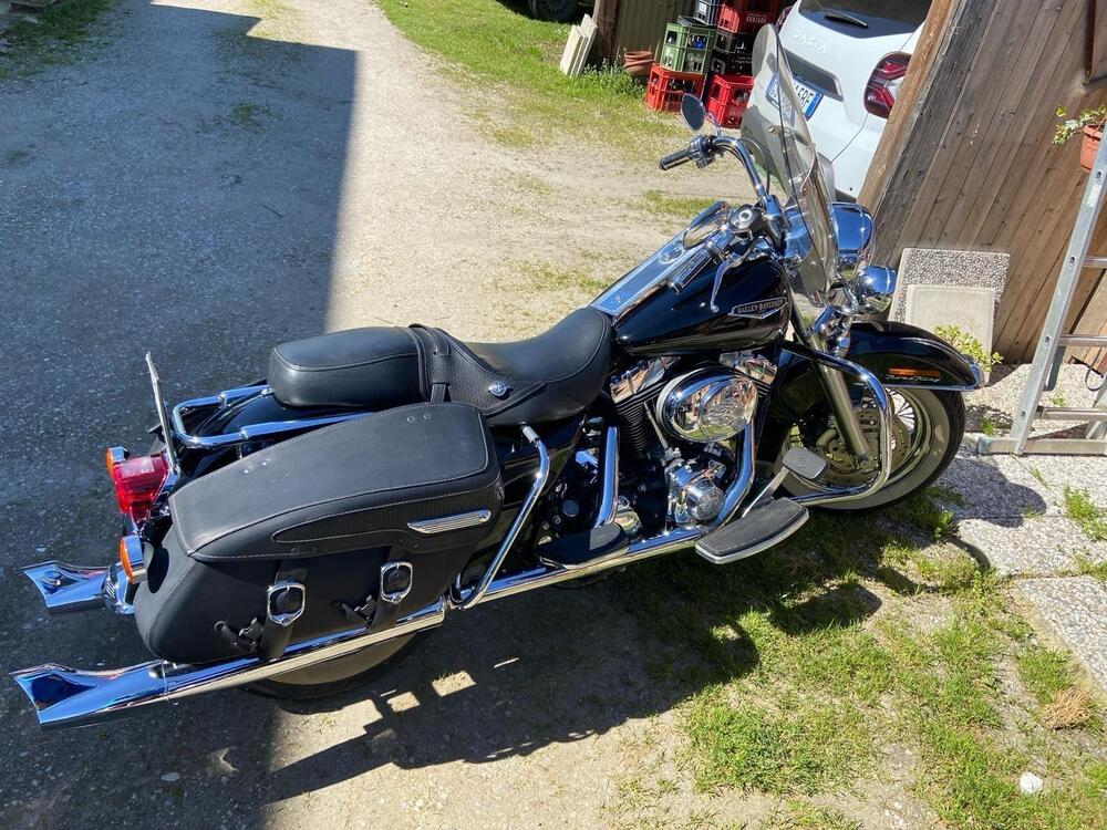 Harley-Davidson 1450 Road King Classic (2006 - 07) - FLHRCI (3)