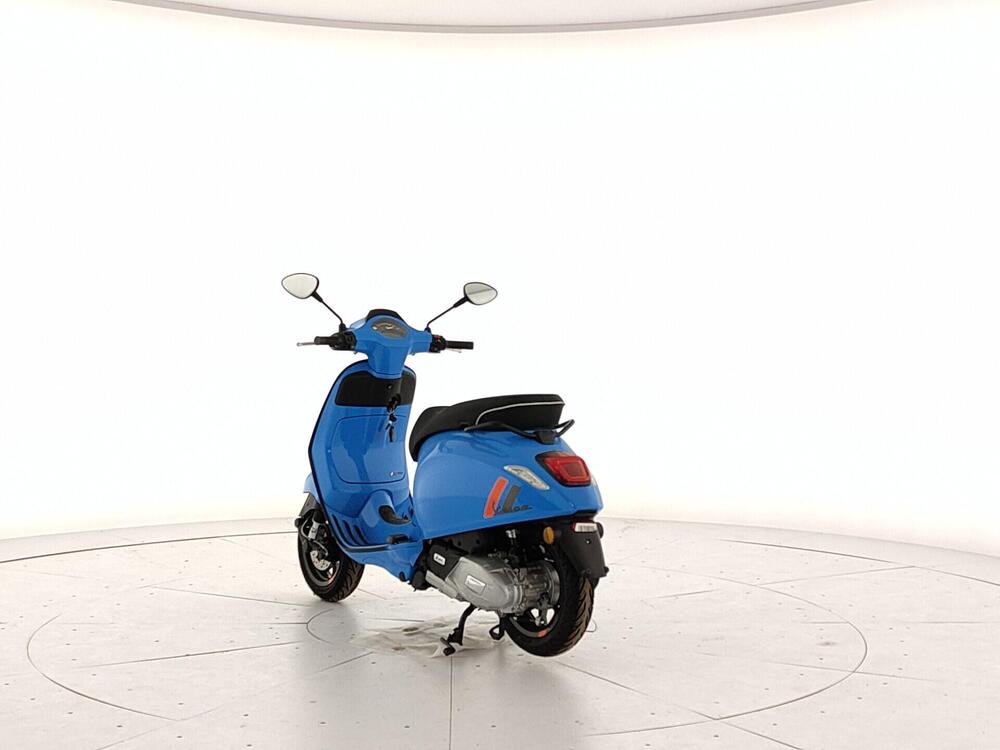 Vespa Primavera 50 Tech (2024) (3)