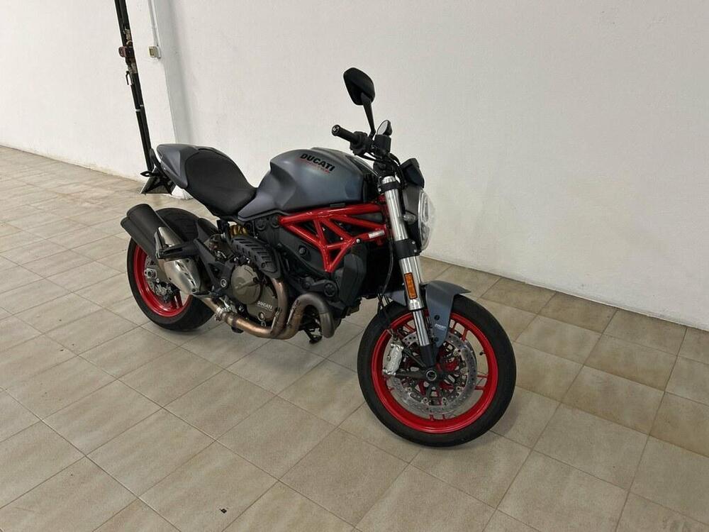 Ducati Monster 821 ABS (2014 - 17) (3)