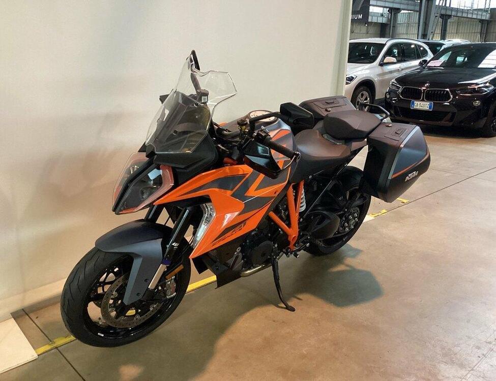 KTM 1290 Super Duke GT (2022 - 24)