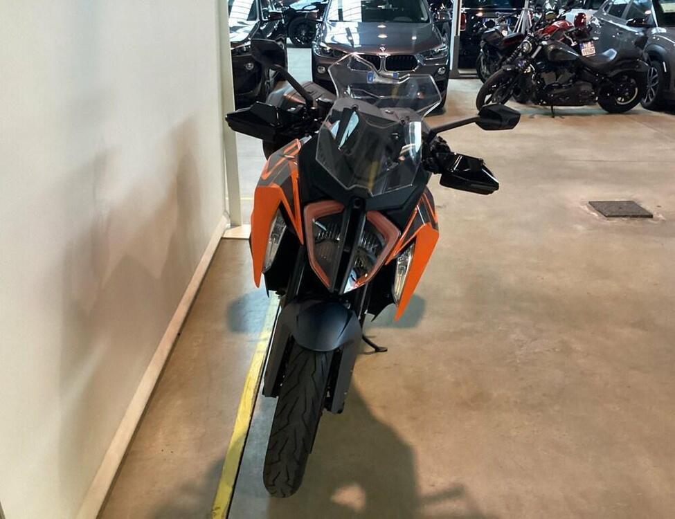 KTM 1290 Super Duke GT (2022 - 24) (2)